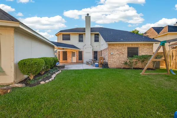 $450,000 | 4231 Flora Drive, Pasadena, TX 77505