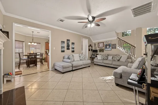 $450,000 | 4231 Flora Drive, Pasadena, TX 77505