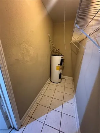 $975 | 4218 Hessmer Avenue, Unit 115, Metairie, LA 70002
