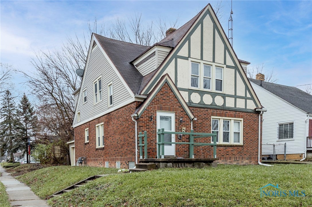 2517 Montebello Road Toledo, OH 43607 - Photo 1 of 29 Gallery Image 1