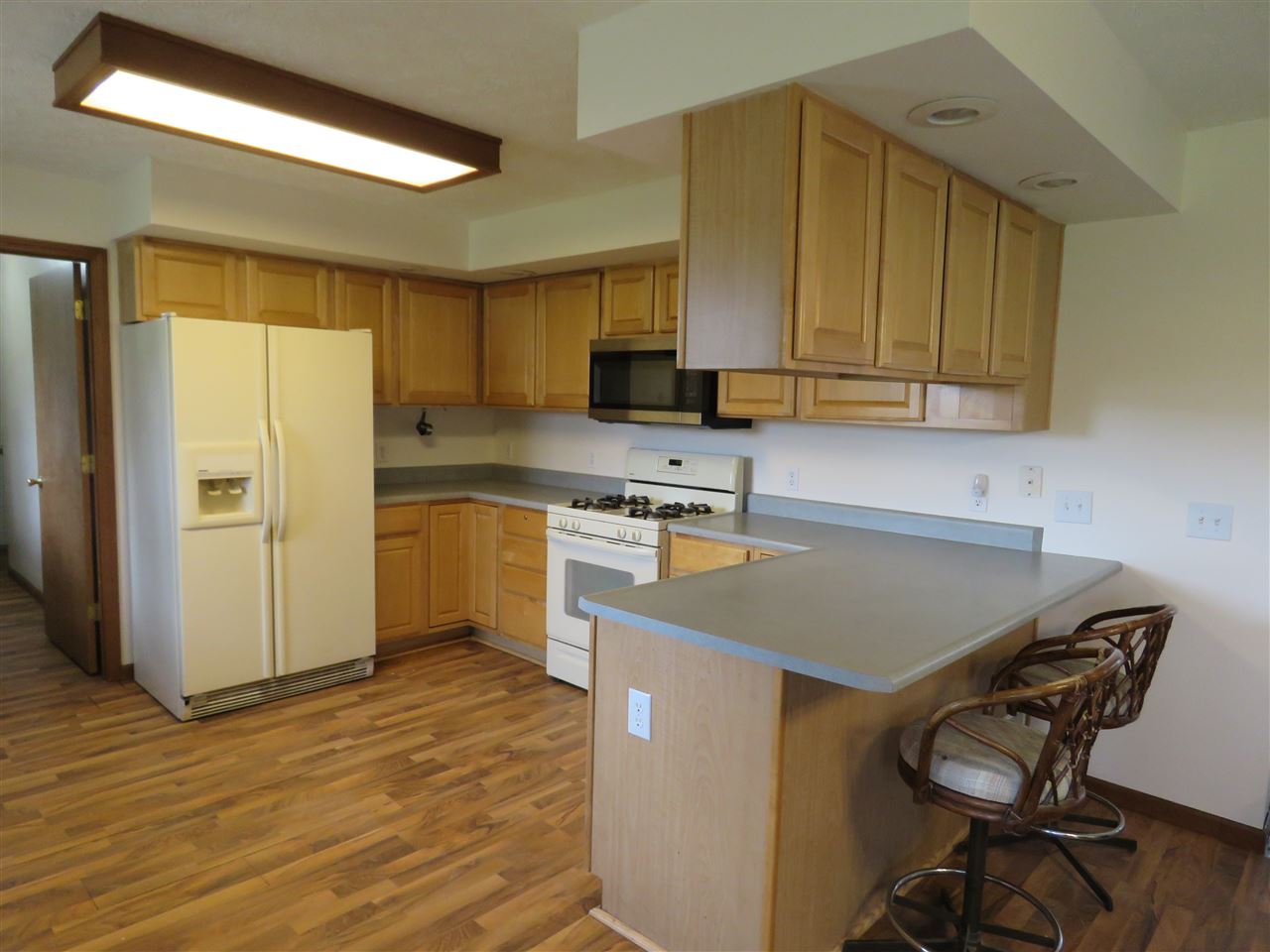 855 South 35 Road Cadillac, MI 49601 - Photo 2 of 30 1860603-1.JPG