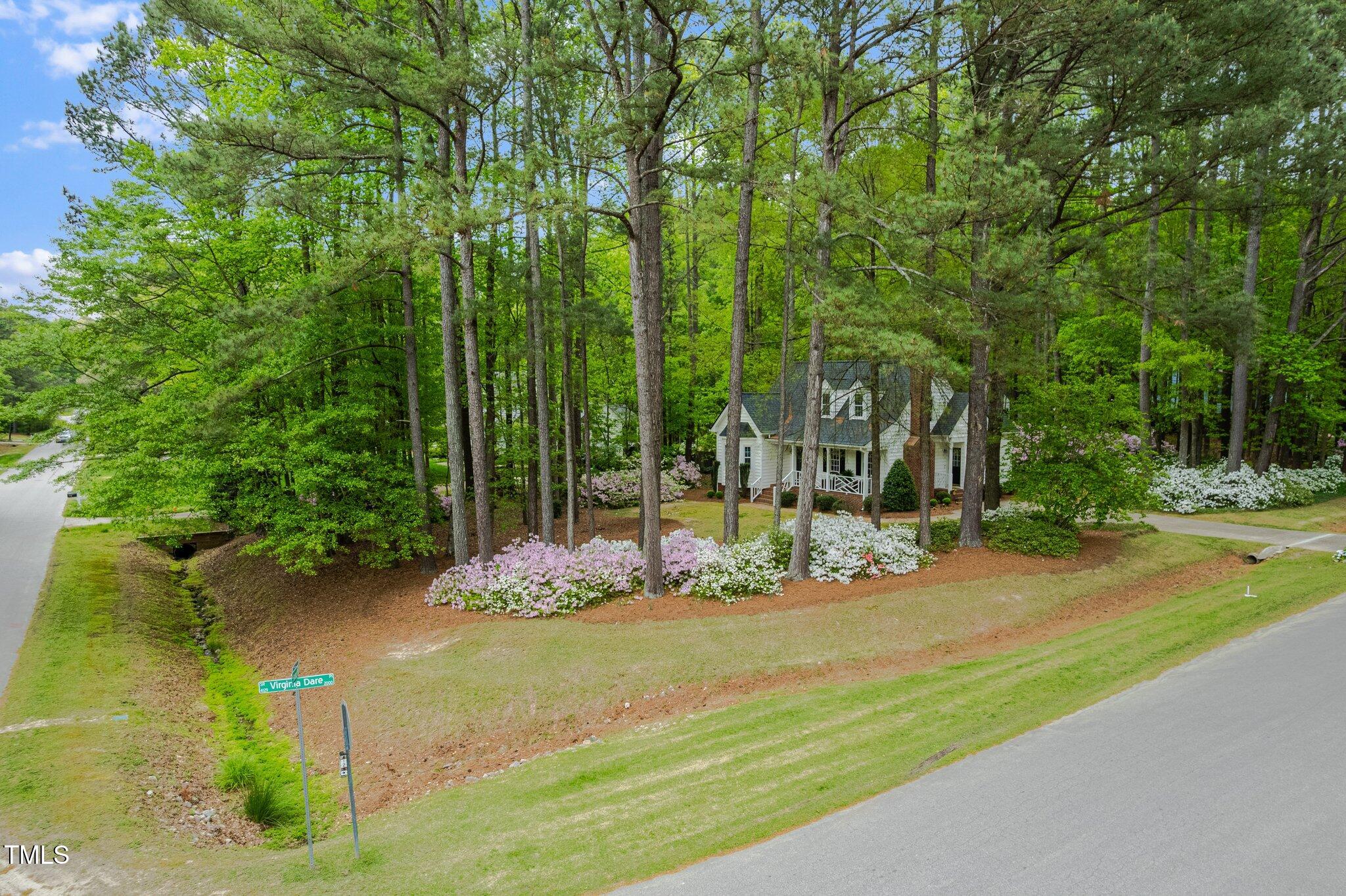 2001 Virginia Dare Place Raleigh, NC 27610 - Photo 8 of 45 34-web-or-mls-2001 Virgina Dare-1