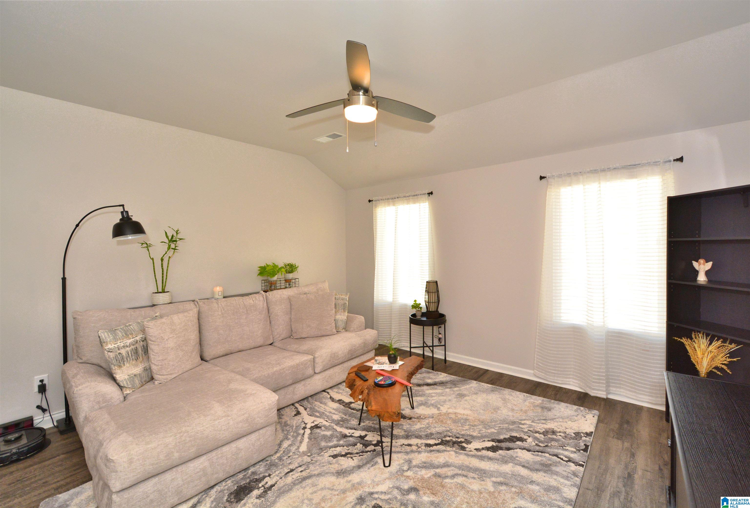 8832 Rockhampton Drive Leeds, AL 35094 - Photo 5 of 25