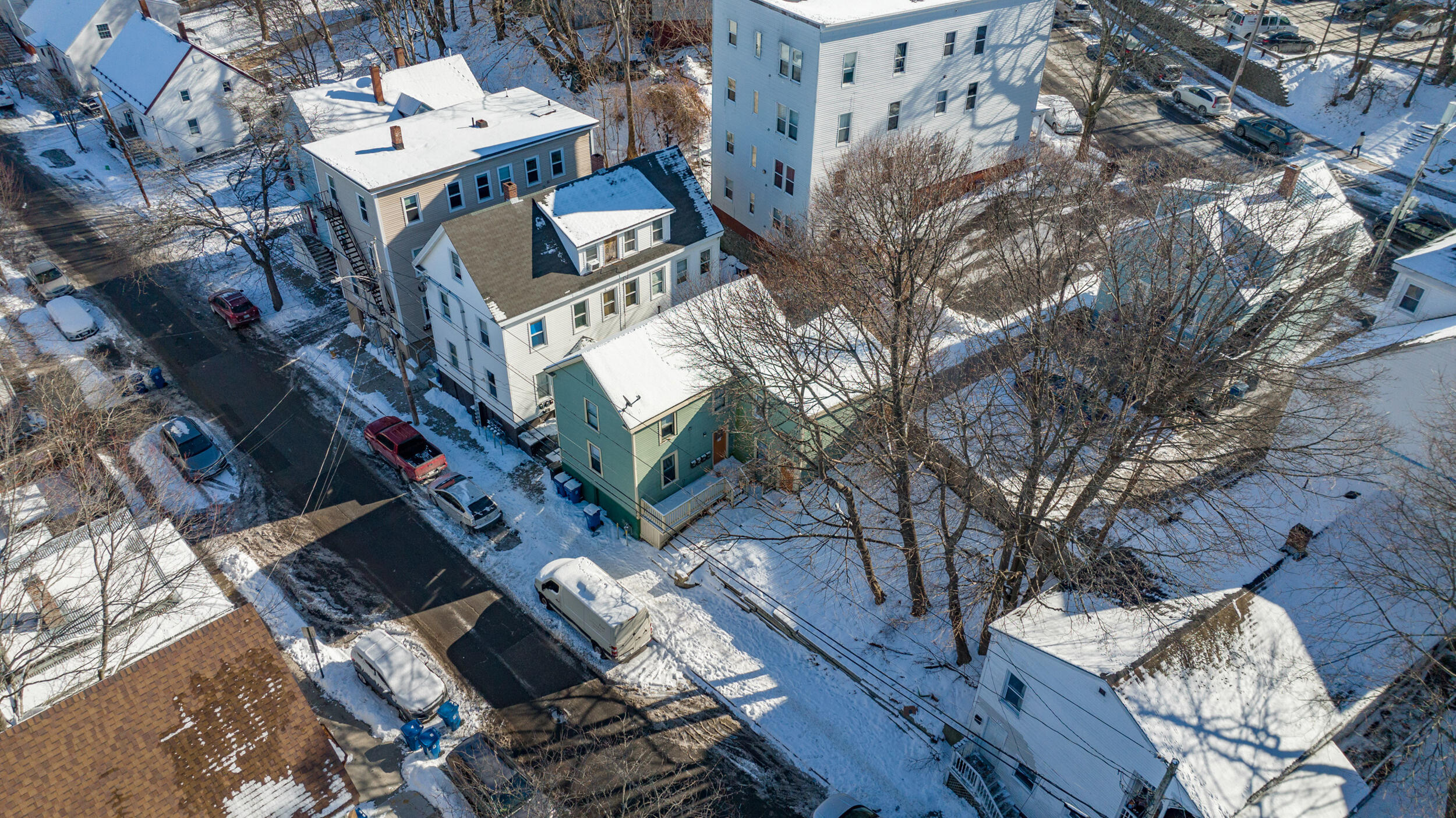 186 Grant Street Portland, ME 04101 - Photo 5 of 13 186 grant drone-4