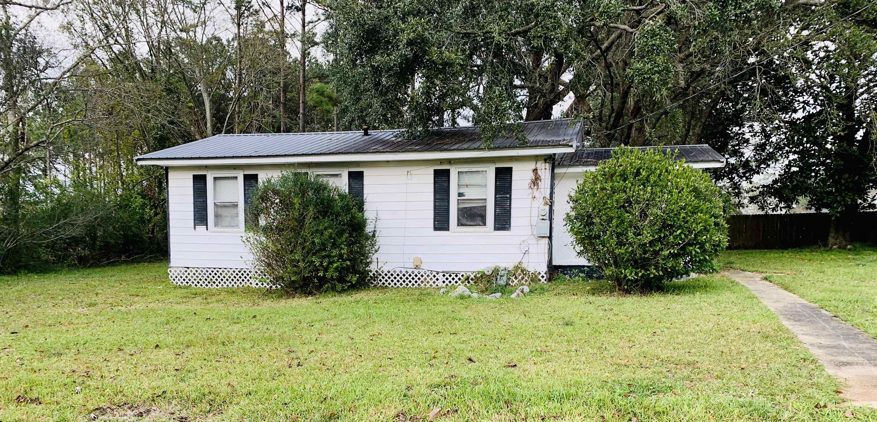 13453 Finley Lane Stapleton, AL 36578 - Photo 1 of 7