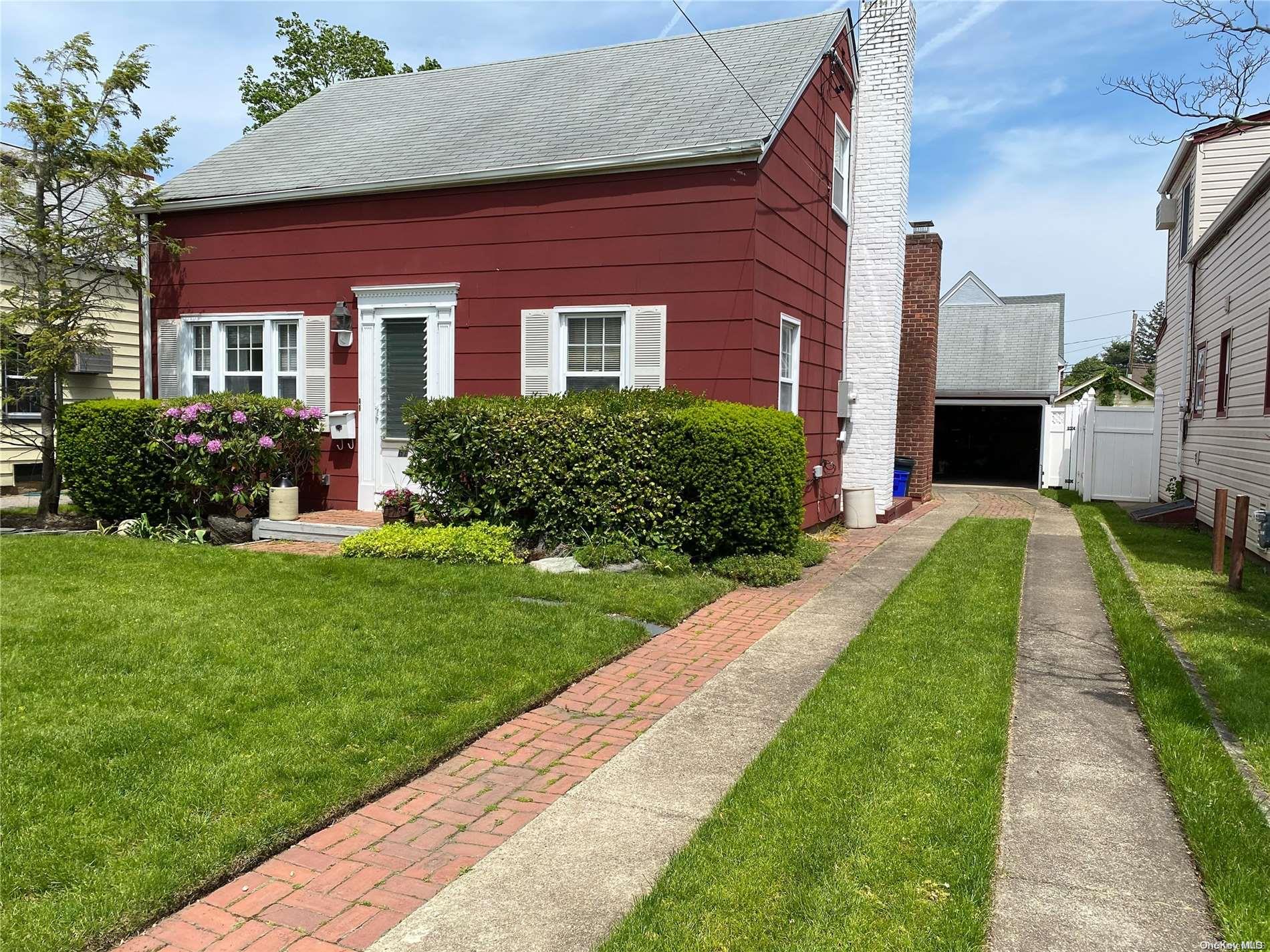 61 Wingate Road Valley Stream, NY 11581 - Photo 1 of 1 Gallery Image 1