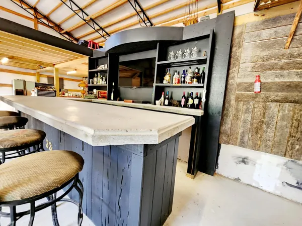 $575,000 | 3155 Pigeon Spur Road, South Pittsburg, TN 37380