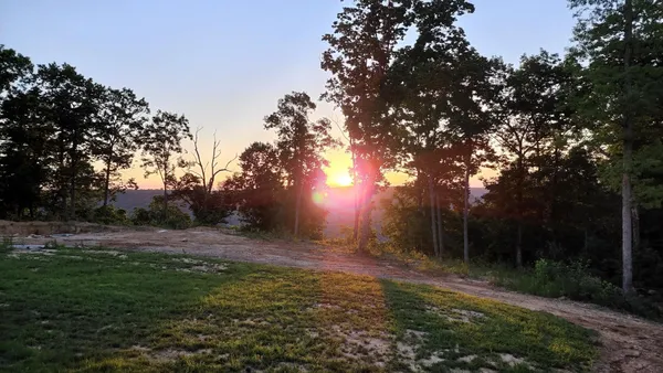 $575,000 | 3155 Pigeon Spur Road, South Pittsburg, TN 37380