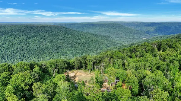 $575,000 | 3155 Pigeon Spur Road, South Pittsburg, TN 37380