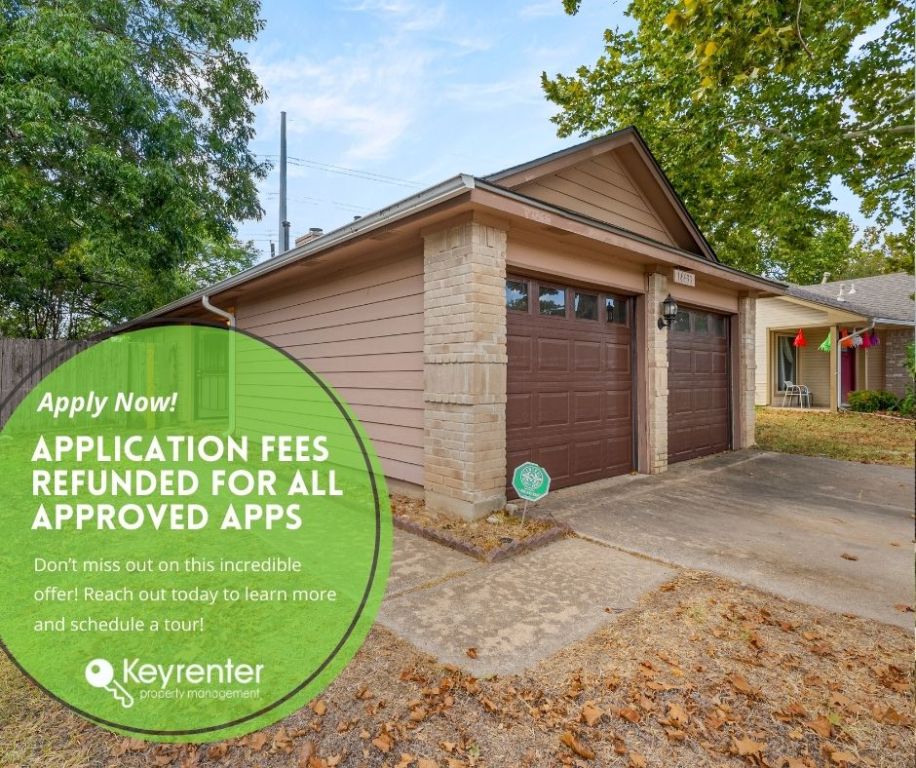 14433 Robert I Walker Boulevard Austin, TX 78728 - Photo 1 of 15 View of garage