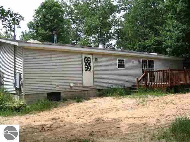 2717 South Seely Road Cadillac, MI 49601 - Photo 2 of 5 1683502-1.JPG