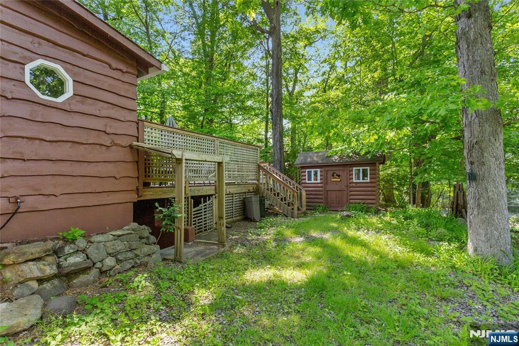 6 Partridge Trail Butler, NJ 07405 - Photo 29 of 36