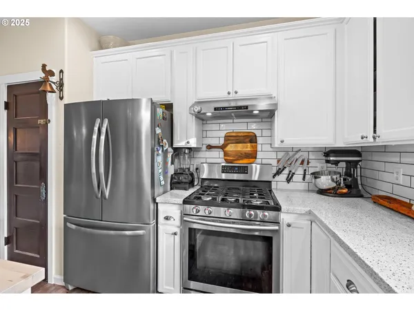 $499,950 | 1842 Rose Hedge Court, Vernonia, OR 97064