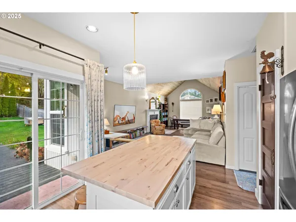 $499,950 | 1842 Rose Hedge Court, Vernonia, OR 97064