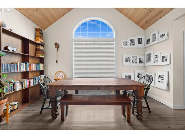 $499,950 | 1842 Rose Hedge Court, Vernonia, OR 97064