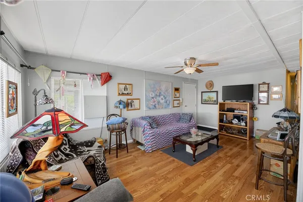 $45,000 | 332 North Lyon Avenue, Unit 7, Hemet, CA 92543