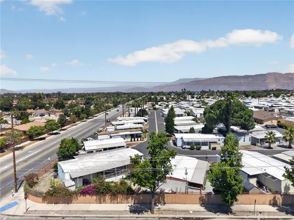 $45,000 | 332 North Lyon Avenue, Unit 7, Hemet, CA 92543