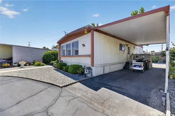 $45,000 | 332 North Lyon Avenue, Unit 7, Hemet, CA 92543