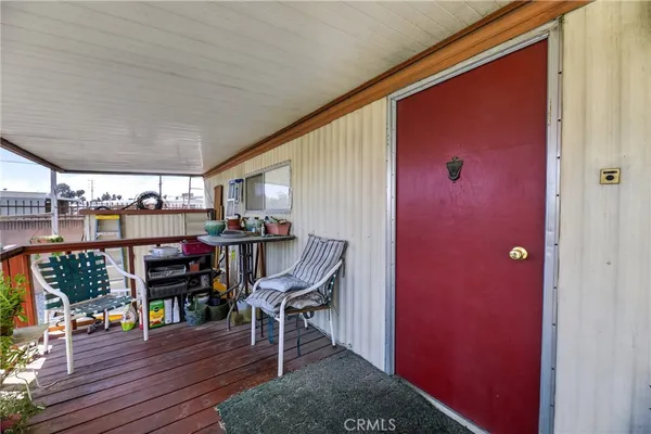 $45,000 | 332 North Lyon Avenue, Unit 7, Hemet, CA 92543