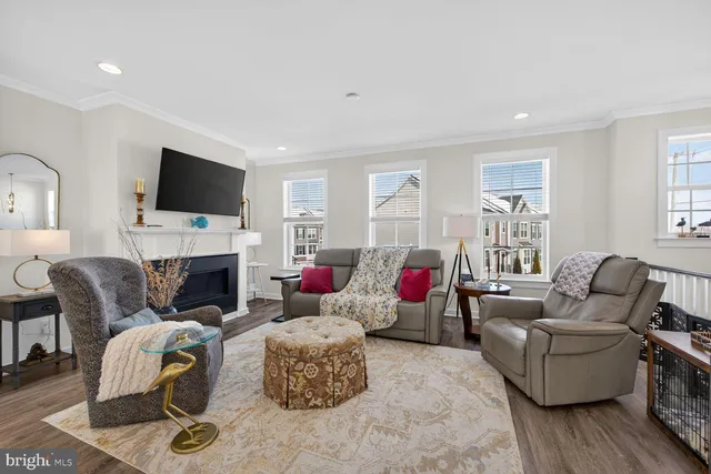 $714,950 | 42409 Arcola Vista Terrace, Sterling, VA 20166