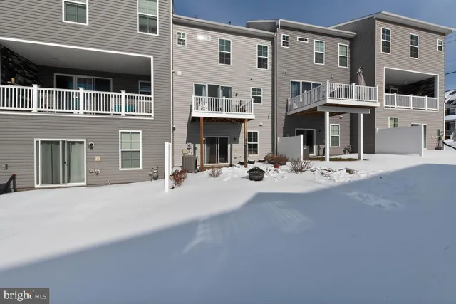 $714,950 | 42409 Arcola Vista Terrace, Sterling, VA 20166