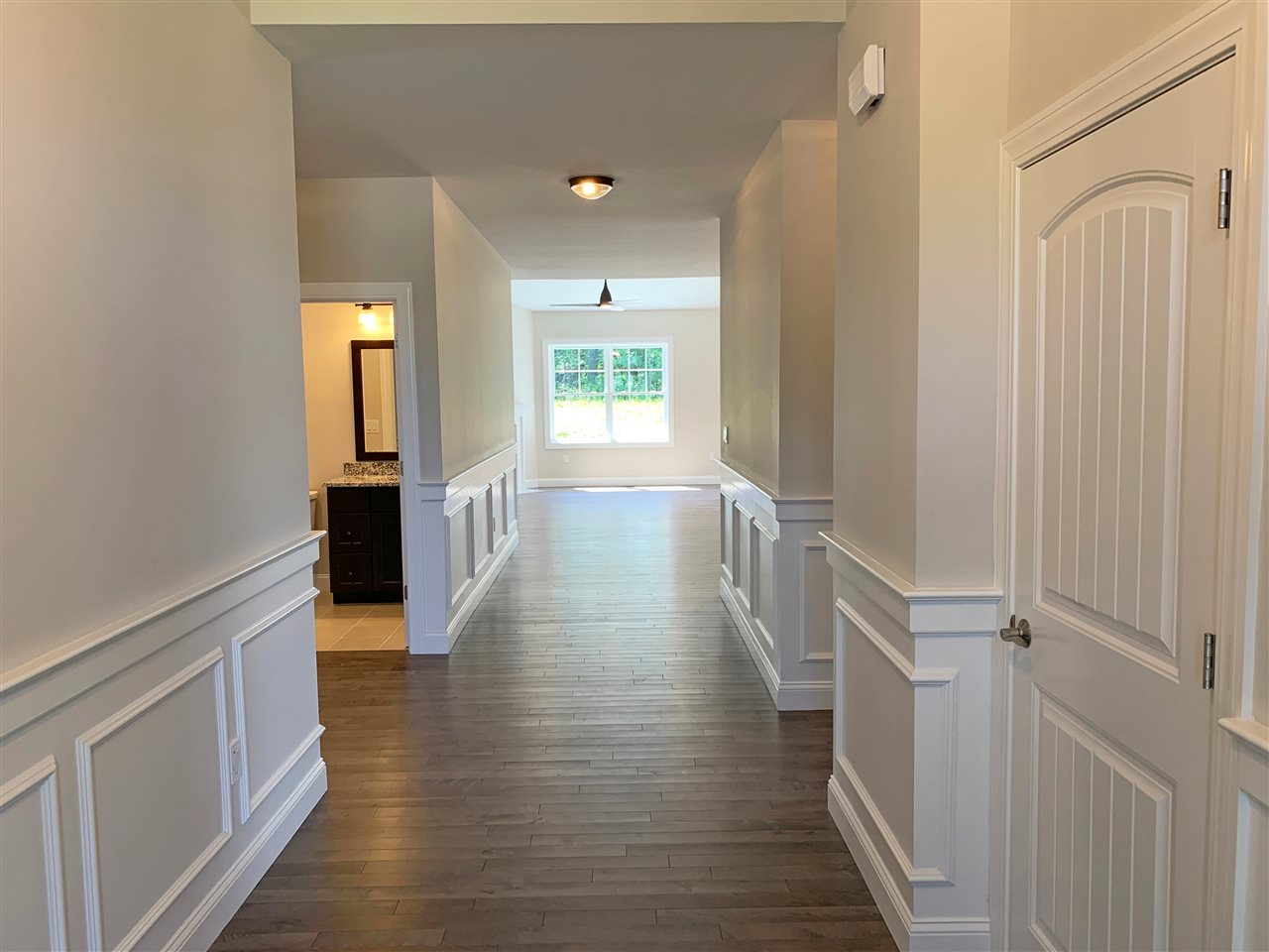 22 Pilgrim Road, Unit 65 Londonderry, NH 03053 - Photo 5 of 20 Gallery Image 5