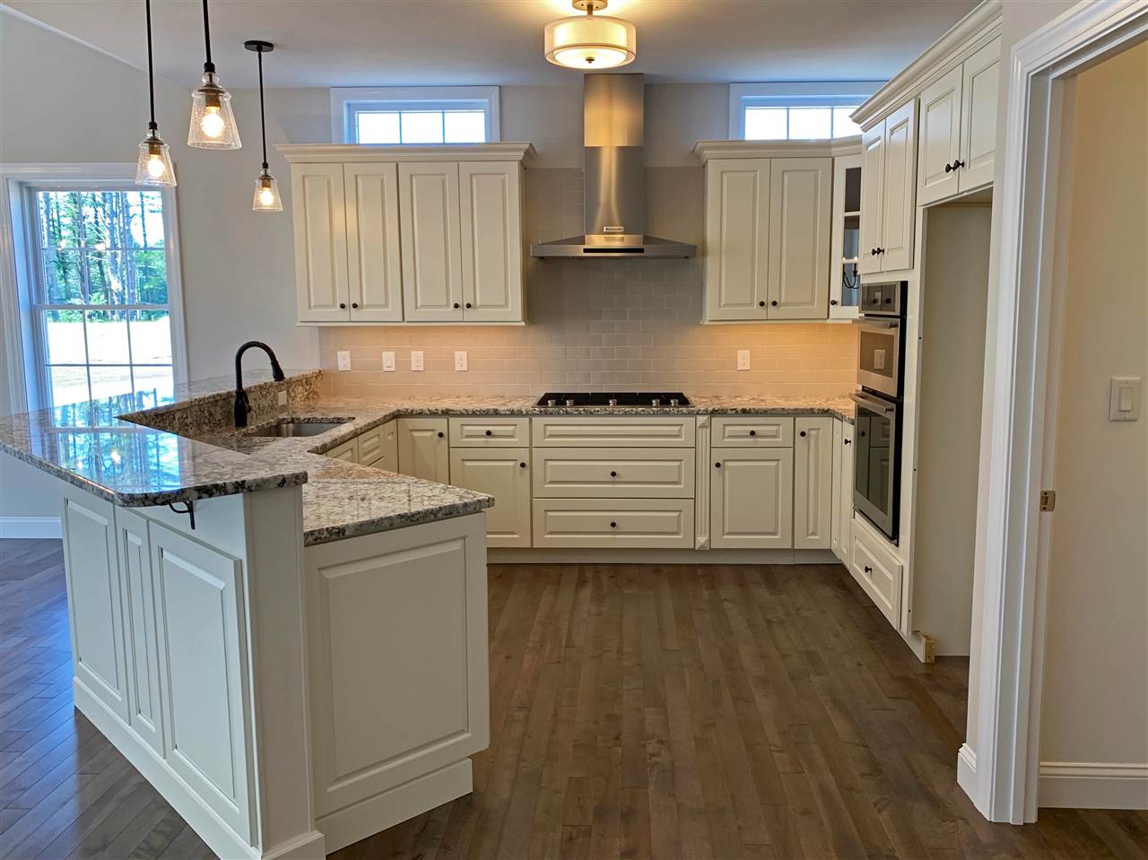 22 Pilgrim Road, Unit 65 Londonderry, NH 03053 - Photo 7 of 20 Gallery Image 7