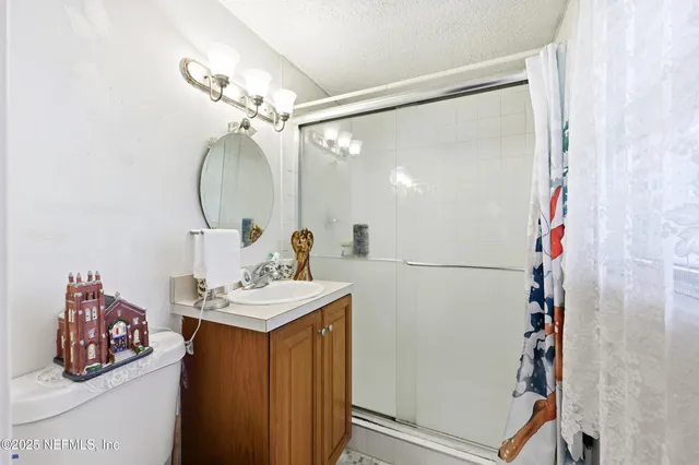 $250,000 | 7047 Delisle Drive, Jacksonville, FL 32244