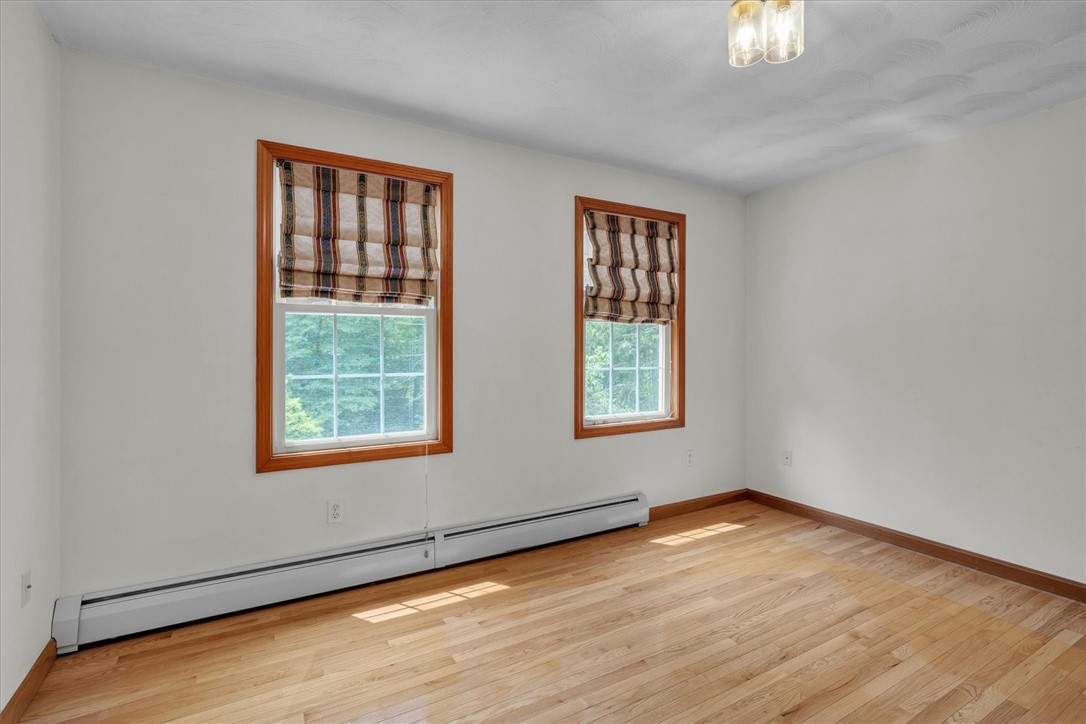 31 Estate Drive Exeter, RI 02822 - Photo 21 of 45