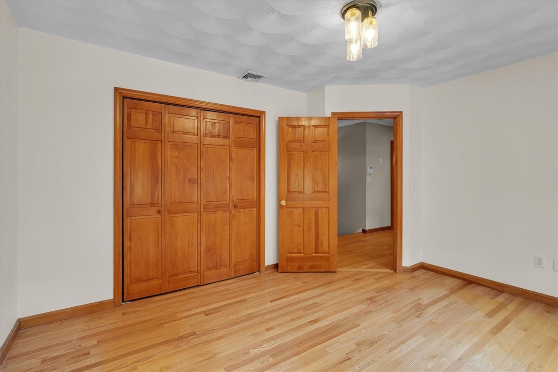 31 Estate Drive Exeter, RI 02822 - Photo 22 of 45