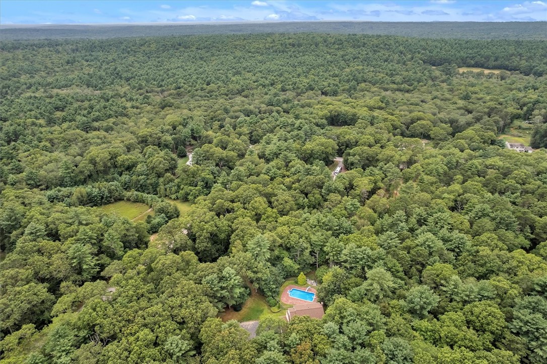 31 Estate Drive Exeter, RI 02822 - Photo 42 of 45