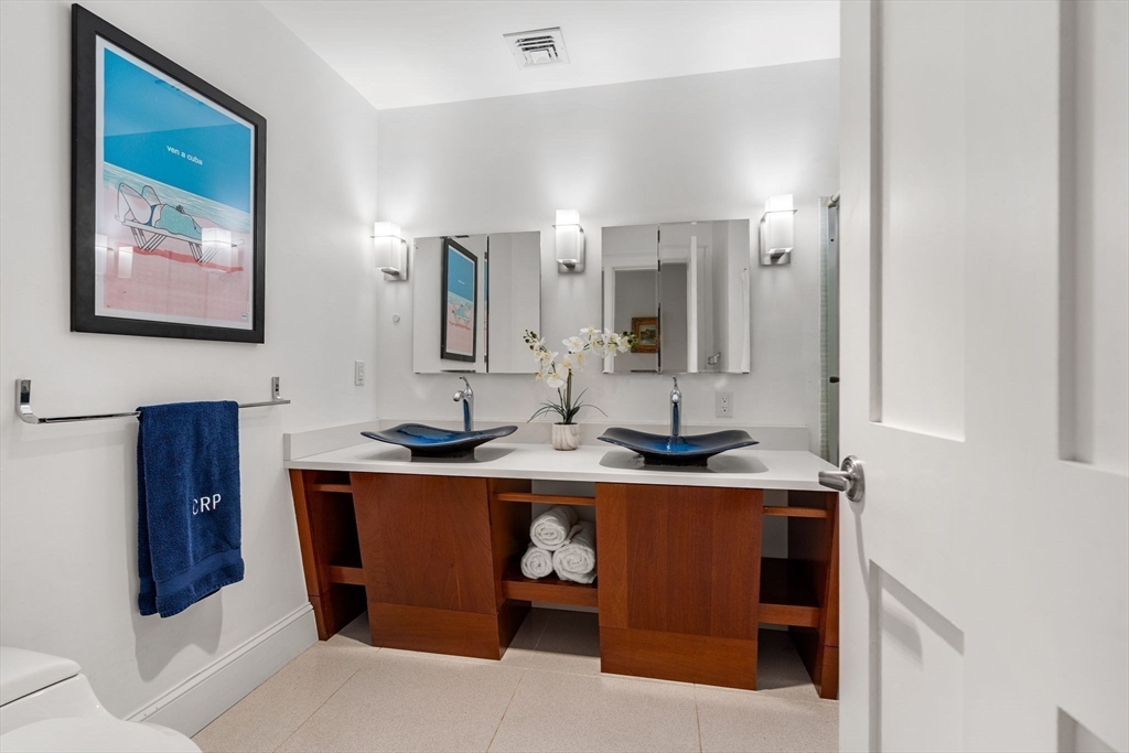 6 Beaver Pond Road Beverly, MA 01915 - Photo 29 of 36 a view of a living room and bathroom