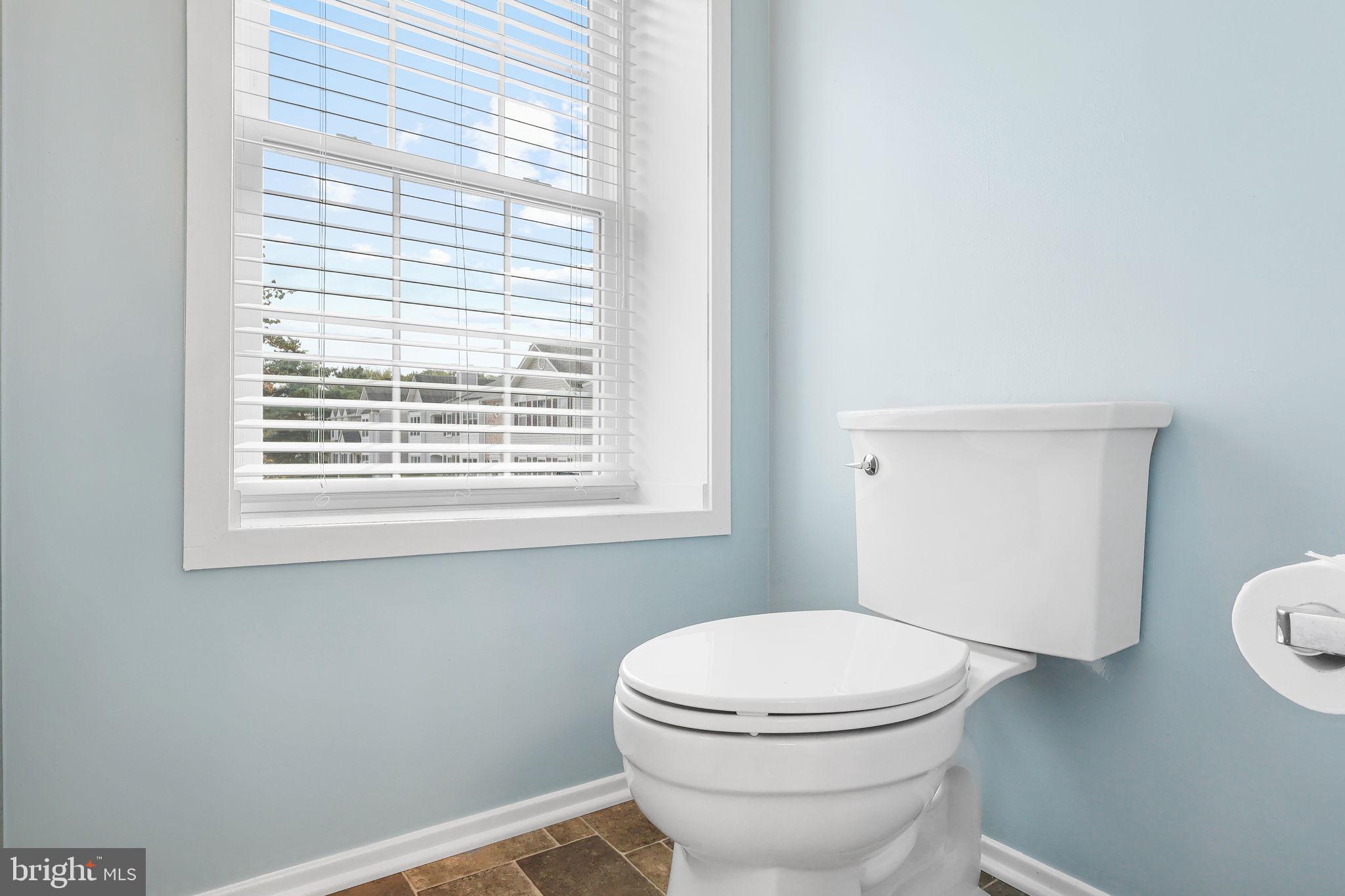 7802 Harrowgate Circle, Unit D Springfield, VA 22152 - Photo 15 of 24 Primary Bathroom