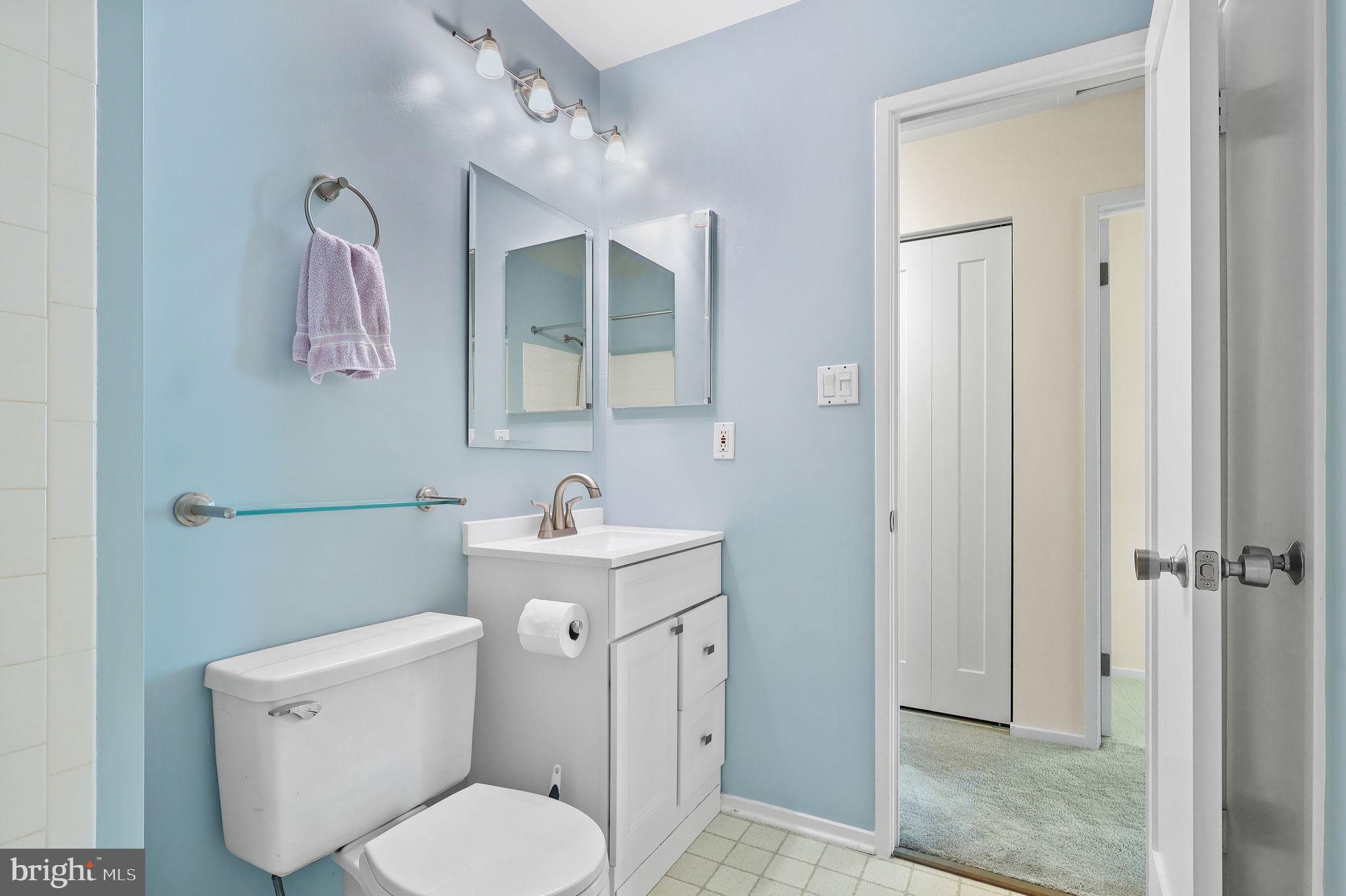 7802 Harrowgate Circle, Unit D Springfield, VA 22152 - Photo 23 of 24 Second Bathroom
