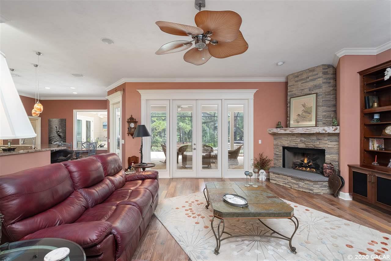 10876 Southwest 11 Lane Gainesville, FL 32607 - Photo 9 of 29 Gallery Image 9