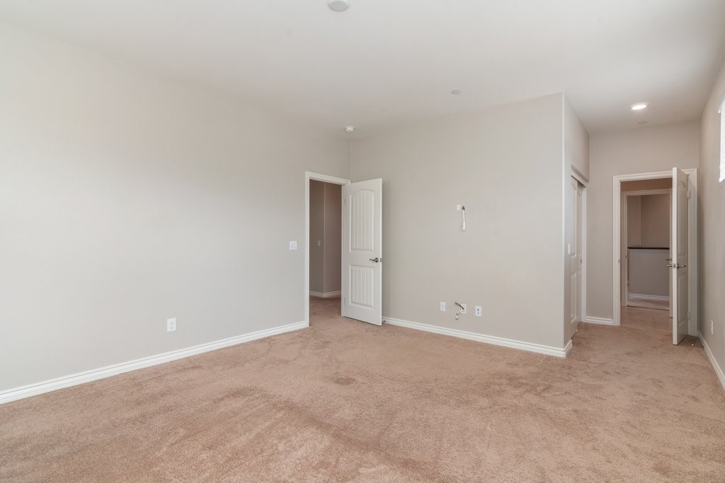 45522 Zander Court Temecula, CA 92592 - Photo 38 of 58 a view of an empty room
