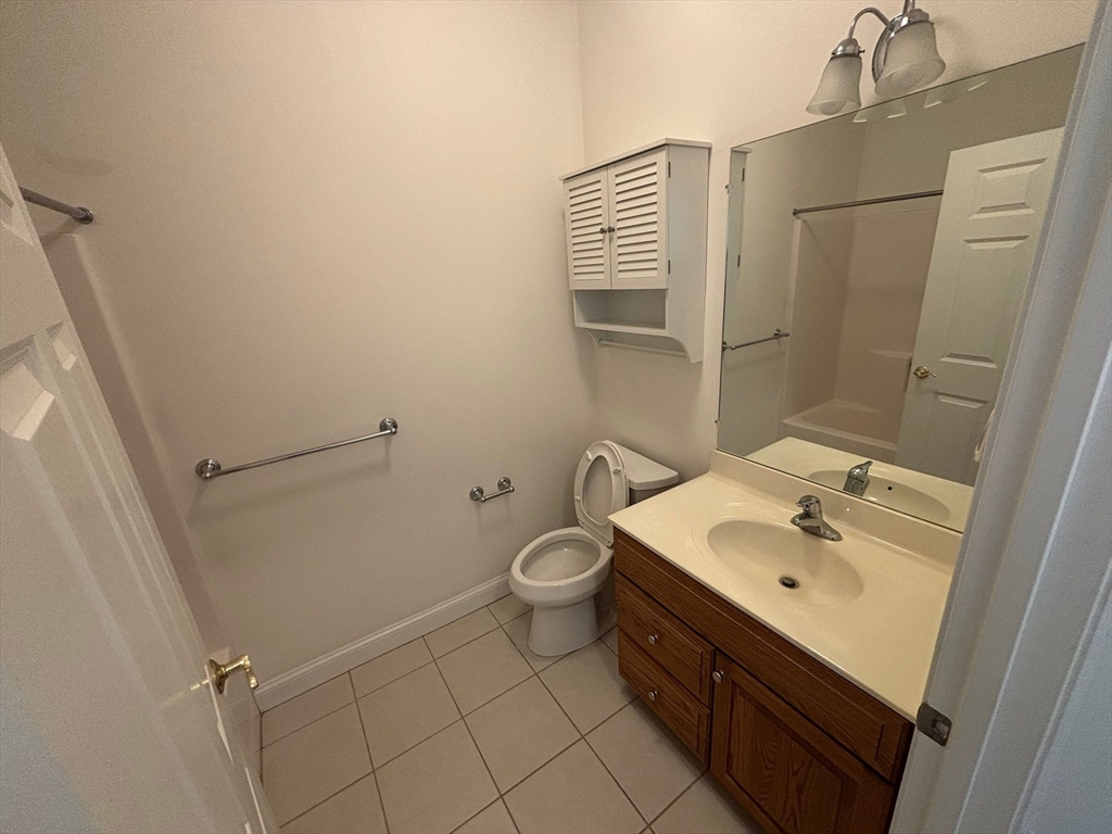 501 Autumn Ridge Drive, Unit 501 Ayer, MA 01432 - Photo 9 of 32