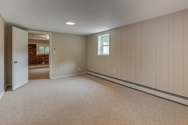 14 Upland Road Lynn, MA 01902 - Photo 25 of 30 Gallery Image 25