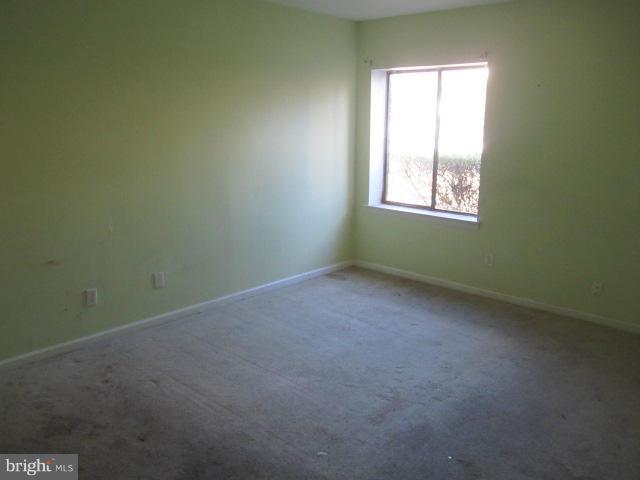 11206 Cherry Hill Road, Unit T2 Beltsville, MD 20705 - Photo 19 of 20 Bedroom (Master)