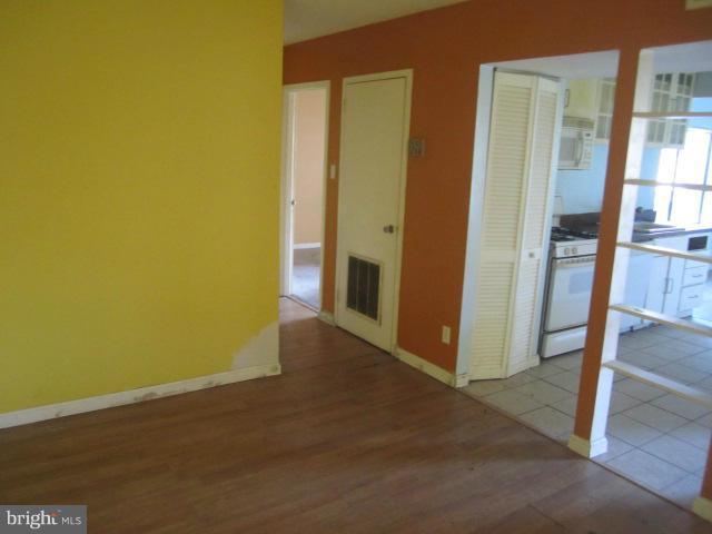 11206 Cherry Hill Road, Unit T2 Beltsville, MD 20705 - Photo 9 of 20 Dining Room