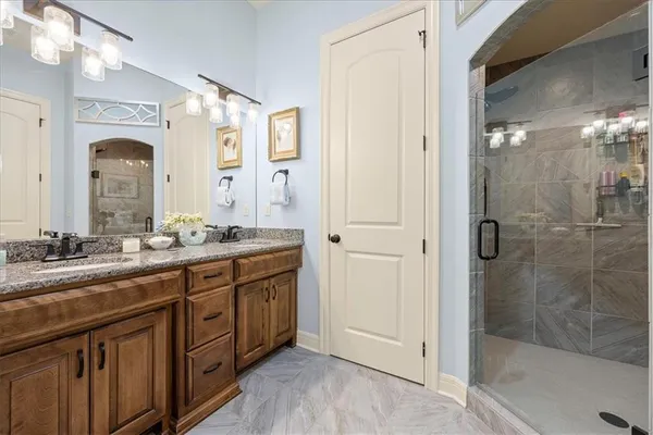 $472,500 | 16653 West 168th Court, Olathe, KS 66062