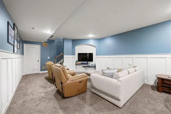 $472,500 | 16653 West 168th Court, Olathe, KS 66062