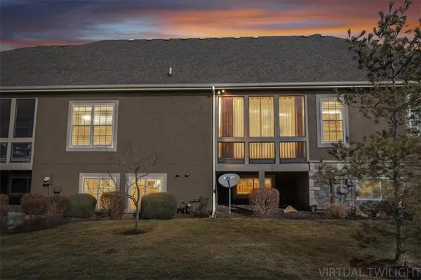 $472,500 | 16653 West 168th Court, Olathe, KS 66062