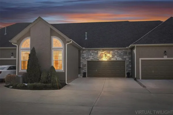 $472,500 | 16653 West 168th Court, Olathe, KS 66062