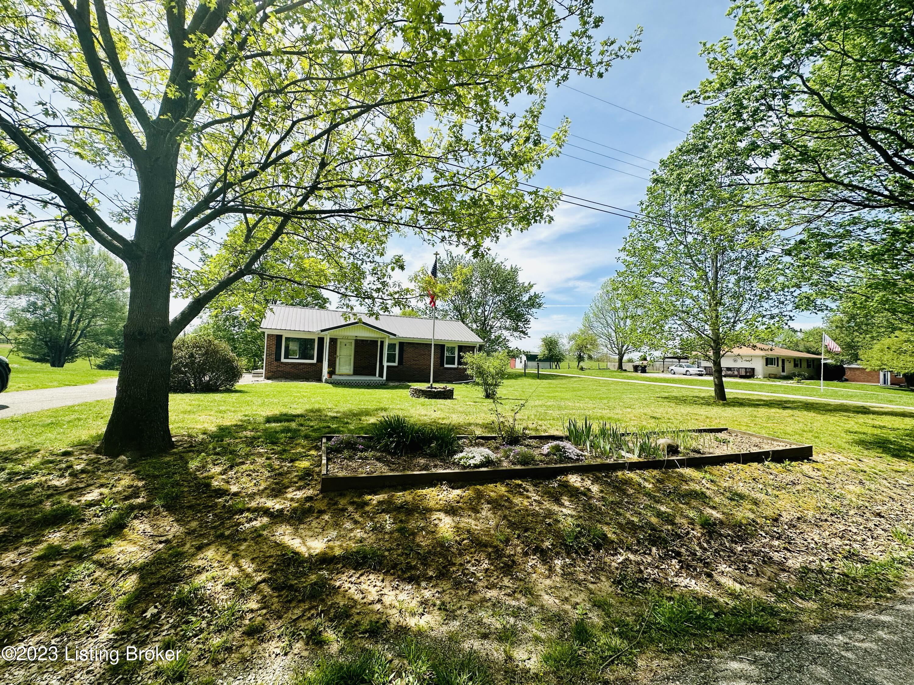 243 McCormack Road Waddy, KY 40076 - Photo 55 of 58 Large Front Yard