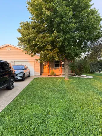 $194,900 | 1550 Girard Avenue, Bourbonnais, IL 60914