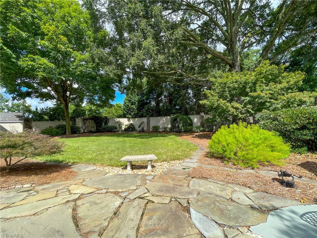 3021 Country Club Road Winston-Salem, NC 27104 - Photo 13 of 40 Gallery Image 13