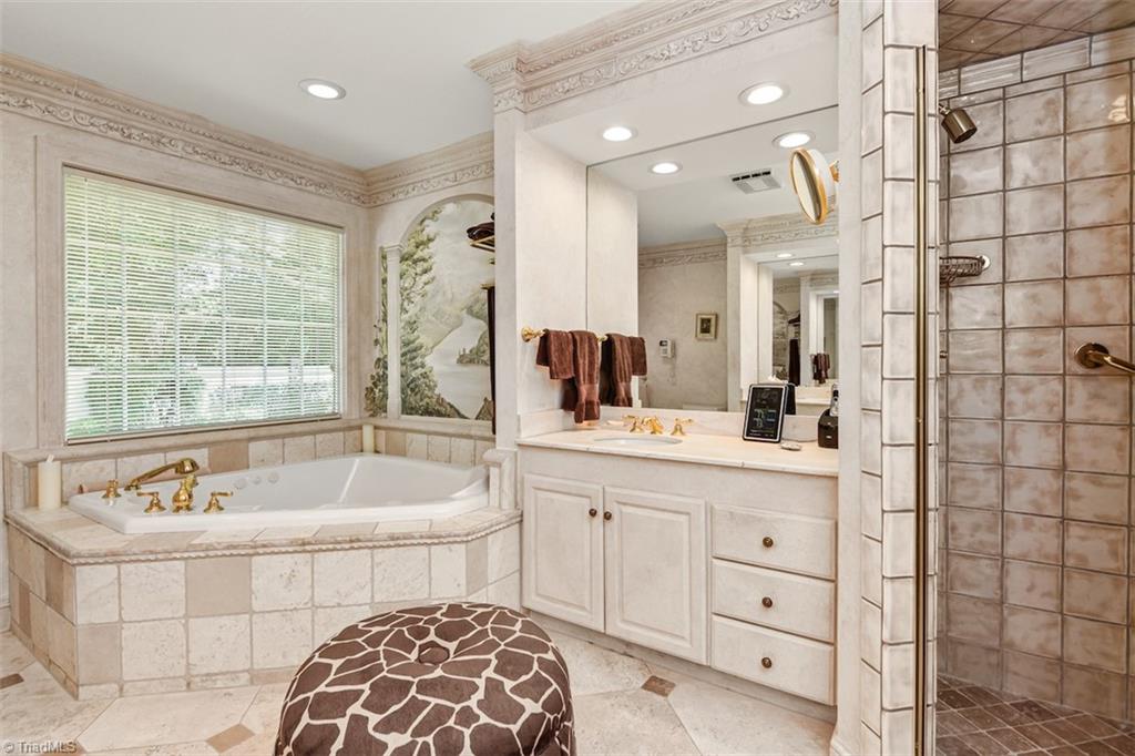 3021 Country Club Road Winston-Salem, NC 27104 - Photo 28 of 40 Gallery Image 28