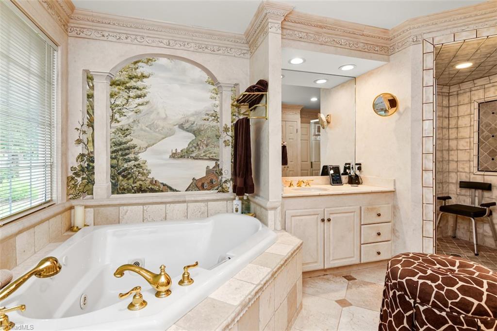 3021 Country Club Road Winston-Salem, NC 27104 - Photo 30 of 40 Gallery Image 30