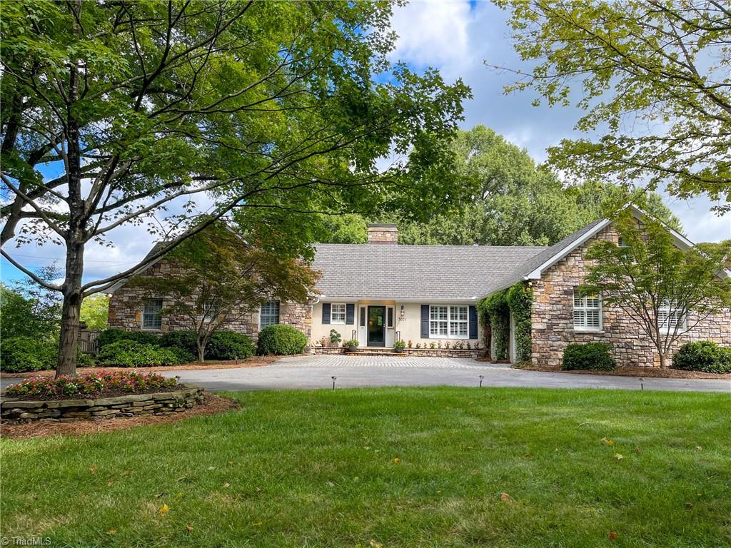 3021 Country Club Road Winston-Salem, NC 27104 - Photo 7 of 40 Gallery Image 7